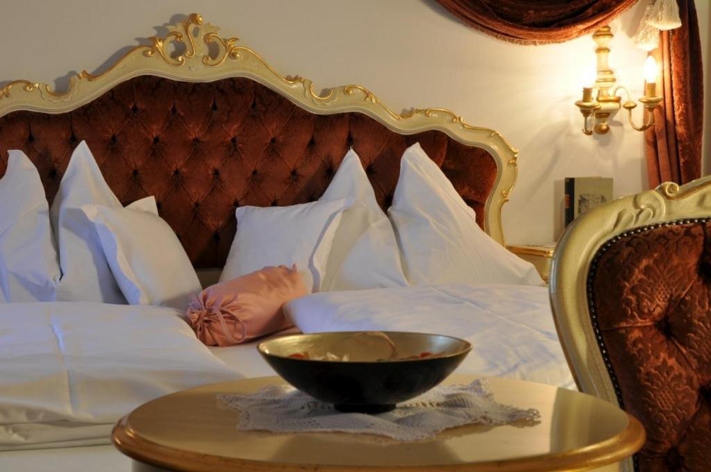 Hotel Ansitz Kandelburg Rio di Pusteria Buitenkant foto