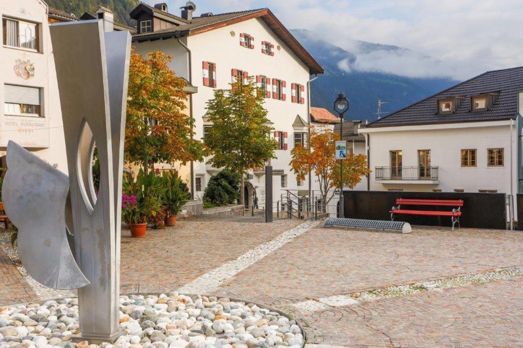 Hotel Ansitz Kandelburg Rio di Pusteria Buitenkant foto